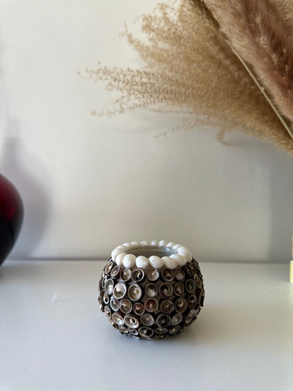 Dark Spiral Shell Tealight Holder