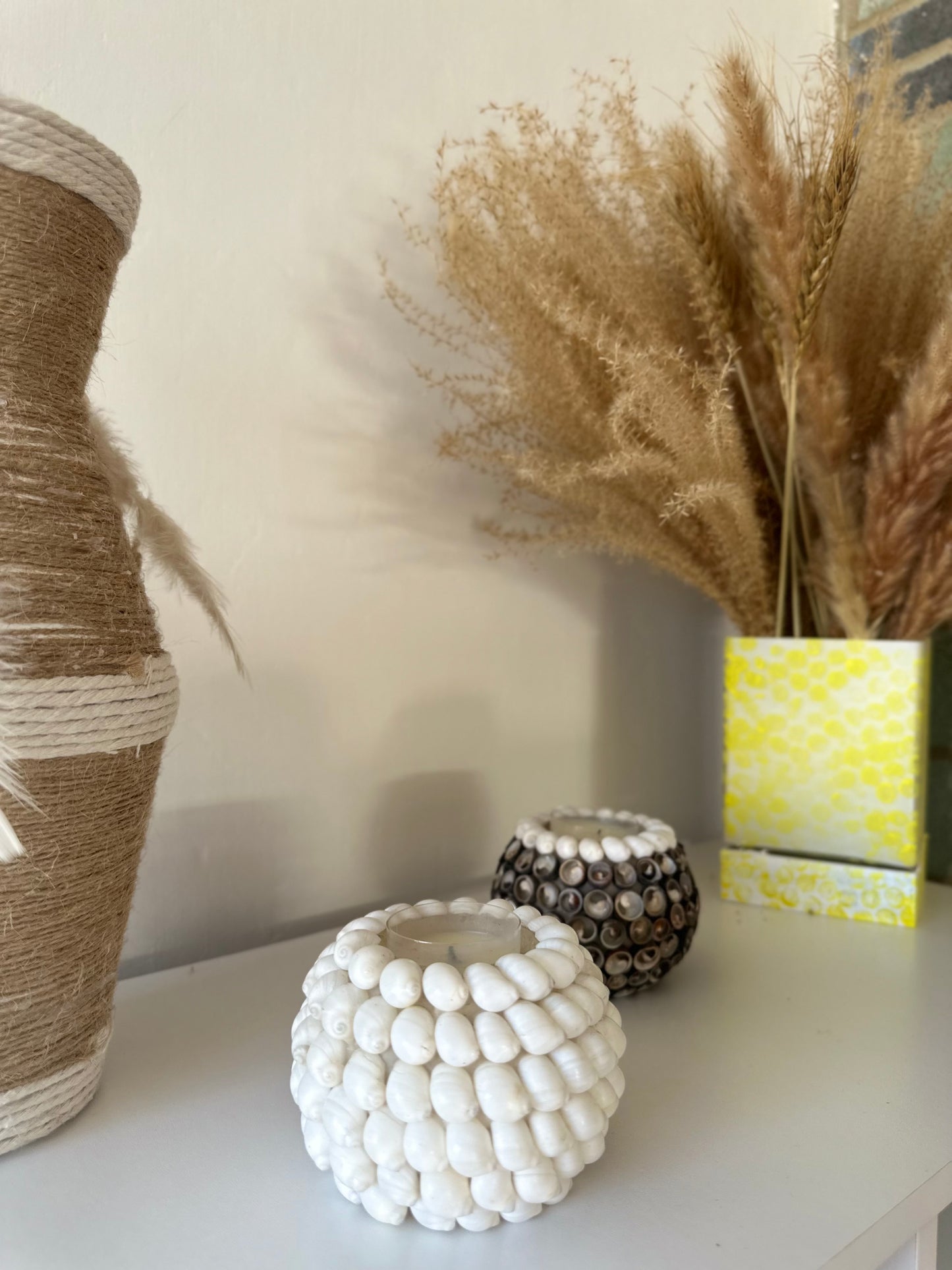 White Shell Tealight Holder
