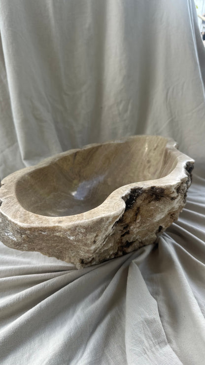 Onyx Handcrafted Asymmetric Sink